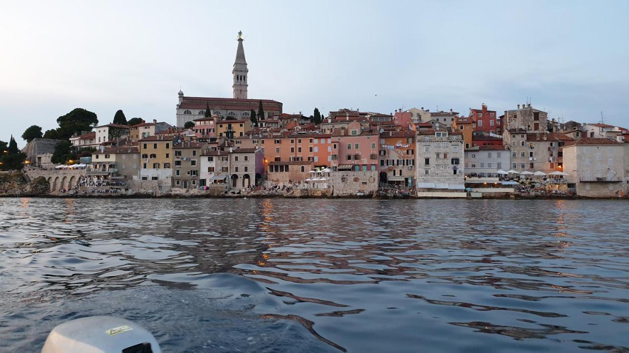 Sea Apartment Carera Rovinj Bagian luar foto