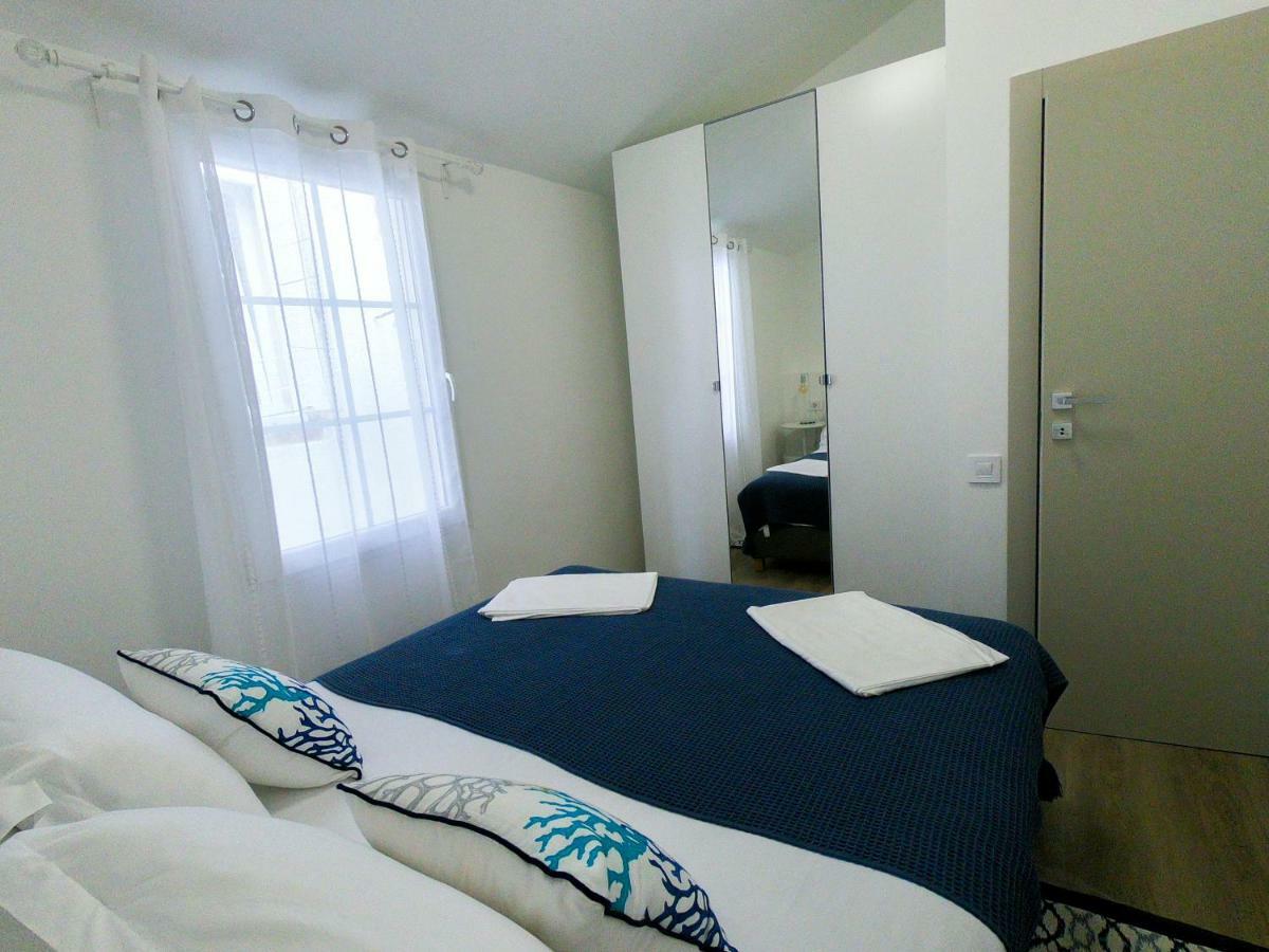 Sea Apartment Carera Rovinj Bagian luar foto